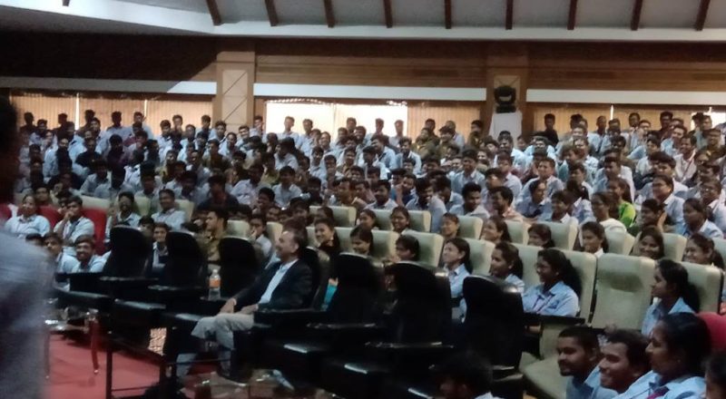 Cognizant Team Interacting with students 3